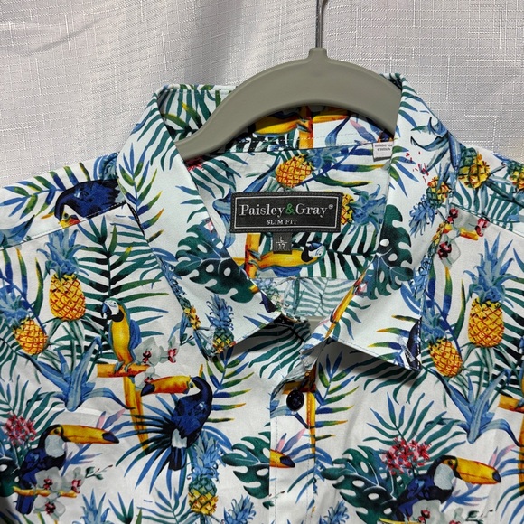 Paisley & Gray Slim Fit Toucan Macaw Tropical Buttondown - Picture 2 of 7